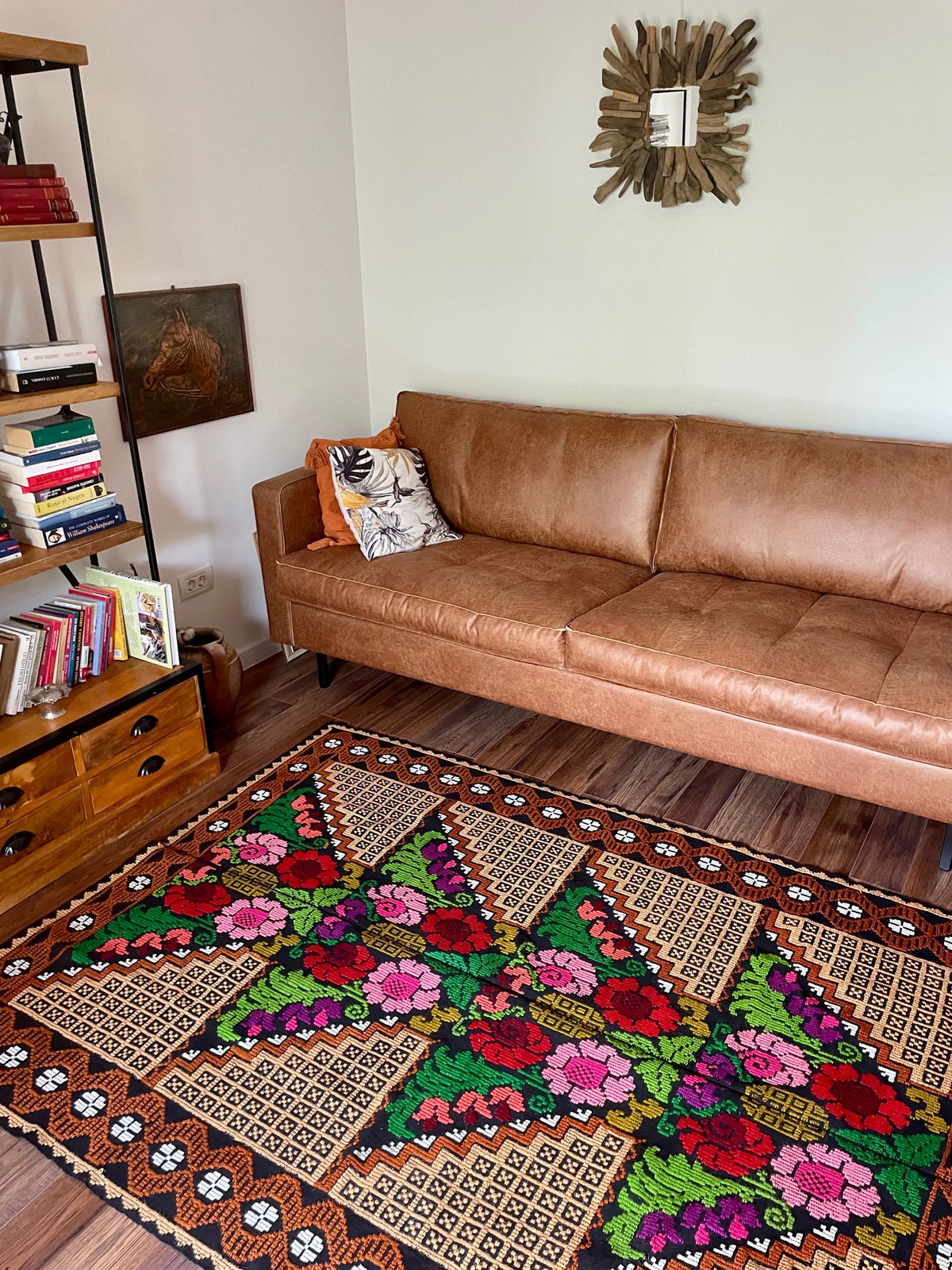 Handwoven Floral Banat Wool Rug, 196x142 cm, view 13