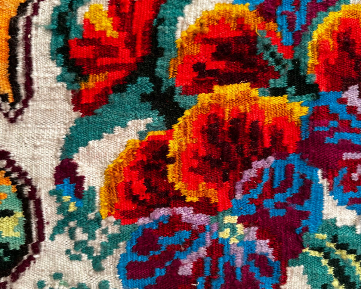 Handwoven Floral Bessarabian Wool Rug, 250x210 cm, view 12