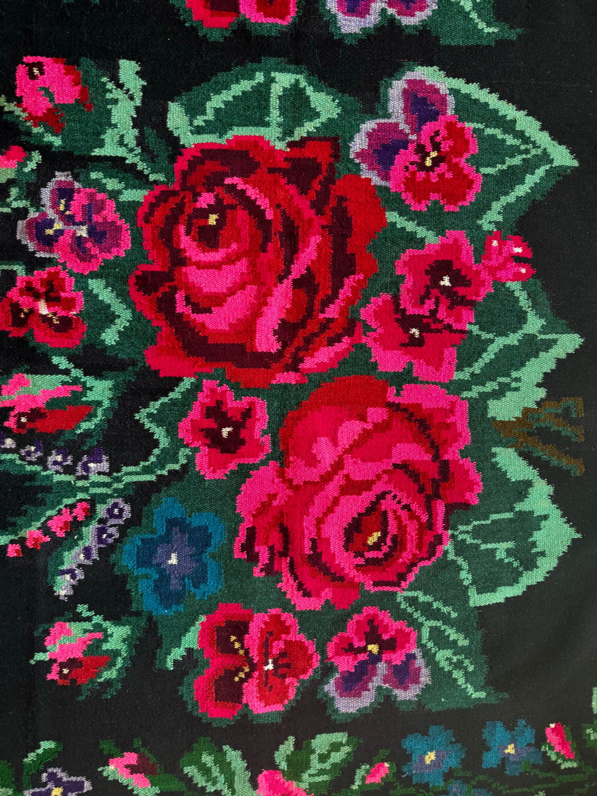 Handwoven Black Floral Bessarabian Wool Rug, 380x155 cm, view 8
