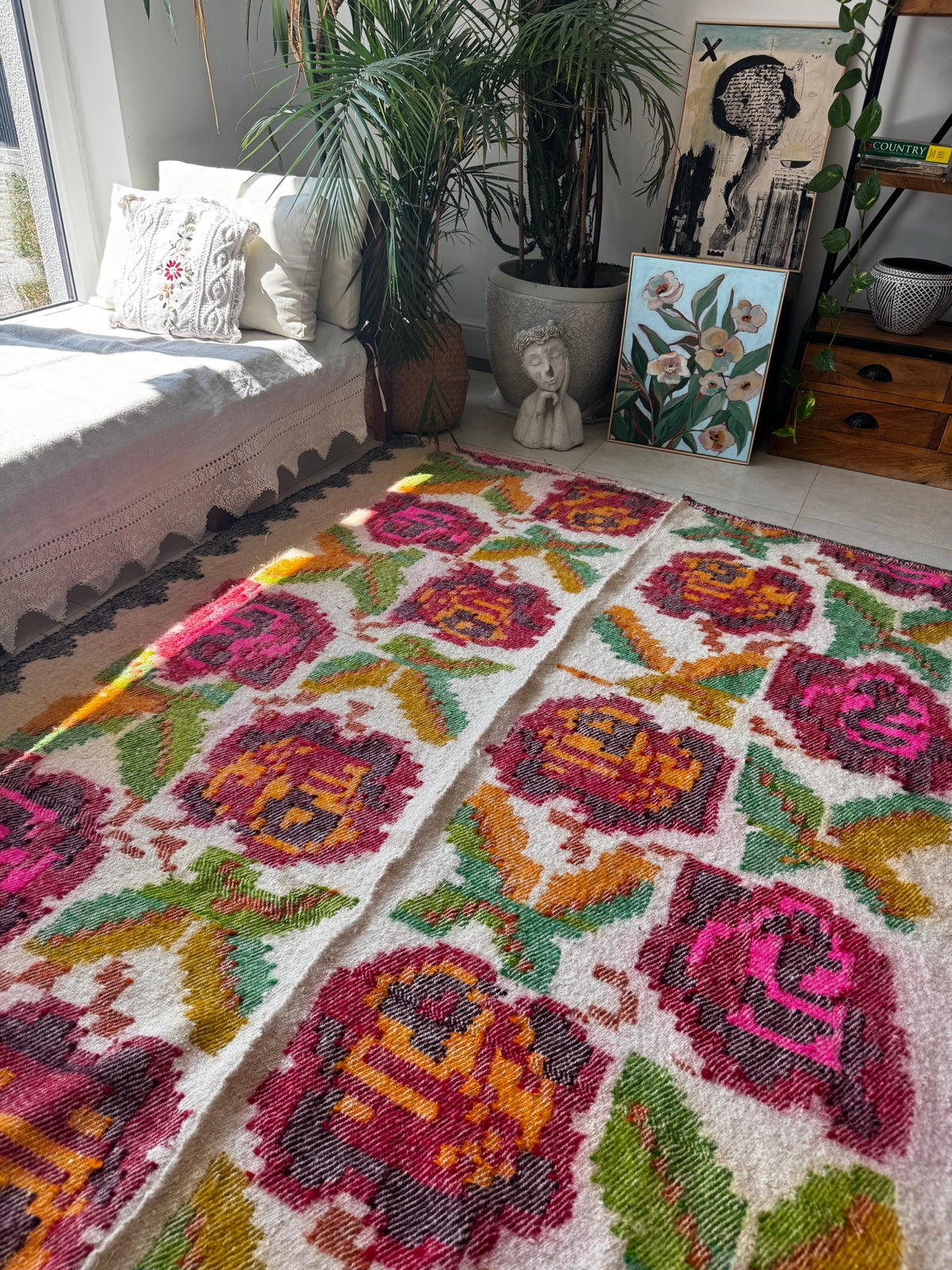Handwoven Floral Bistrița Wool Cerga Bedspread, 205x175 cm, view 3