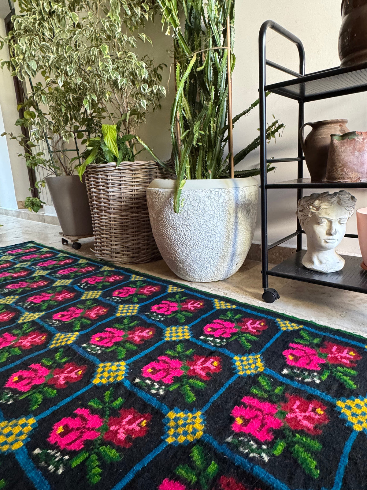 Vintage Pink Floral Romanian Wool Runner Rug, 230x98 cm, view 12