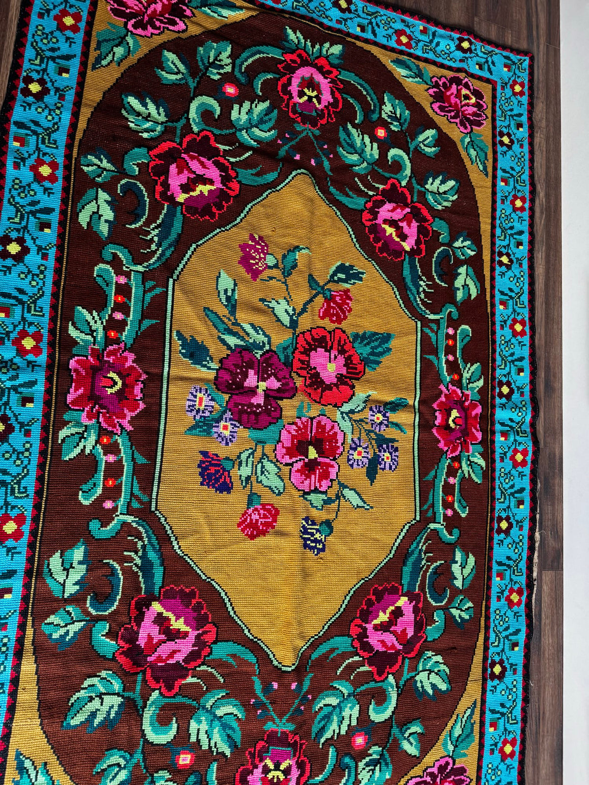 Cross-Stitch Floral Wall Hanging, Blue & Ochre, 200x120 cm, view 6