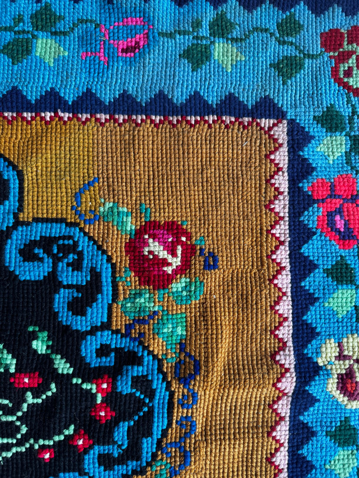 Cross-Stitch Wall Hanging, Flower Baskets, 275x95 cm, view 13