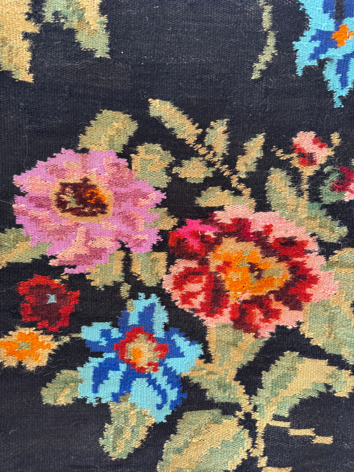 Vintage Black Floral Maramureș Wool Rug, 186x130 cm, view 3