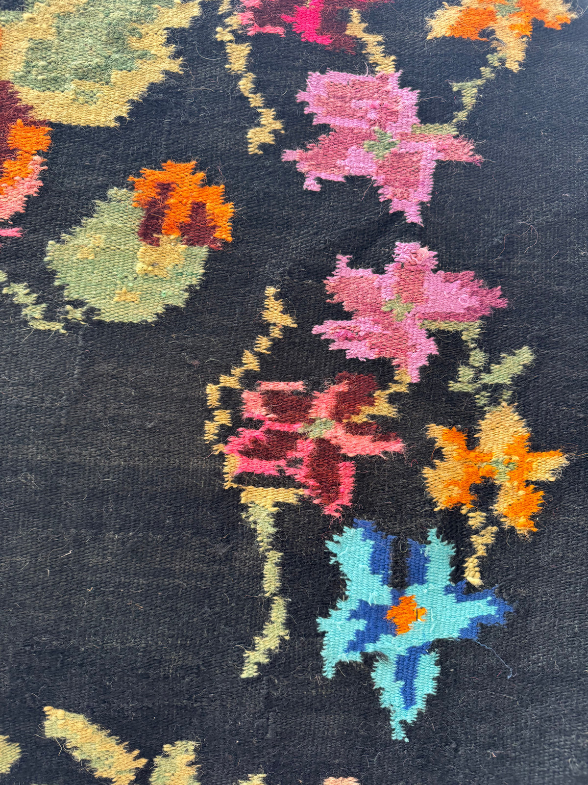 Vintage Black Floral Maramureș Wool Rug, 186x130 cm, view 4