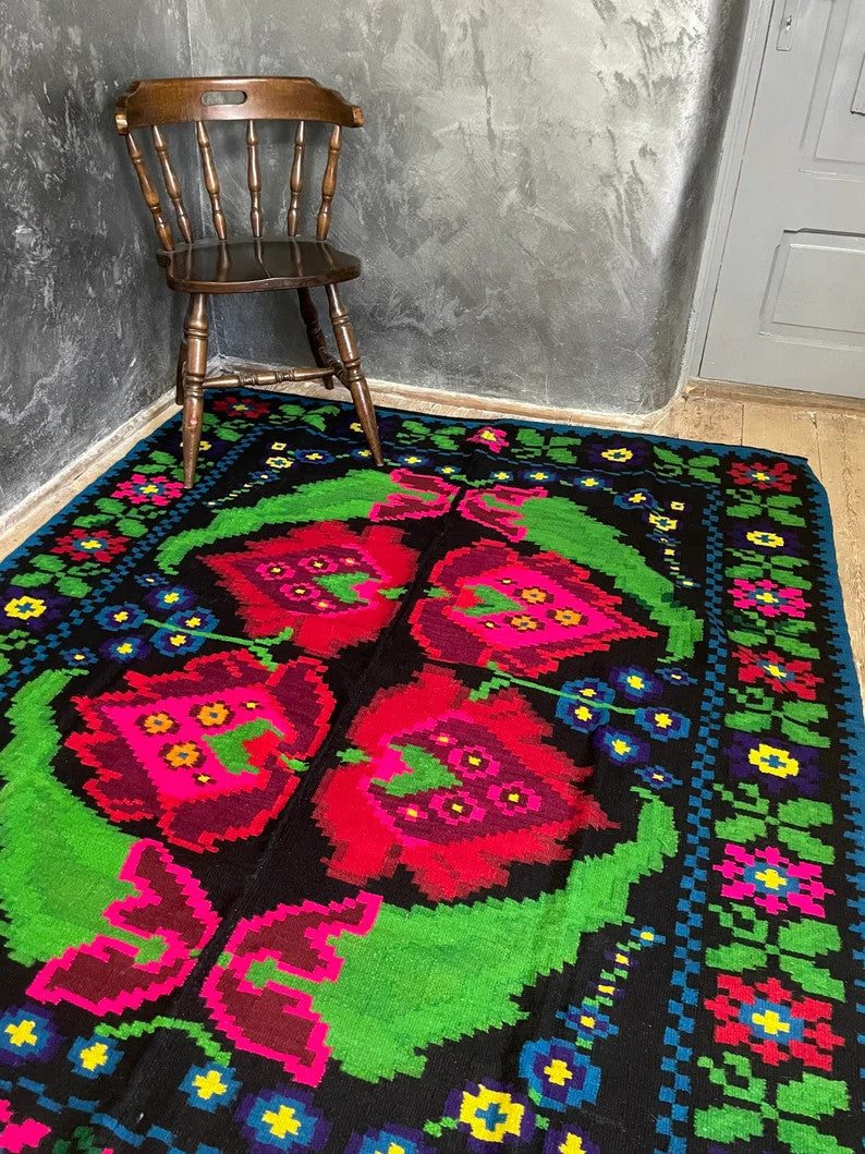Handwoven Floral Maramureș Wool Rug, 208x160 cm, view 2
