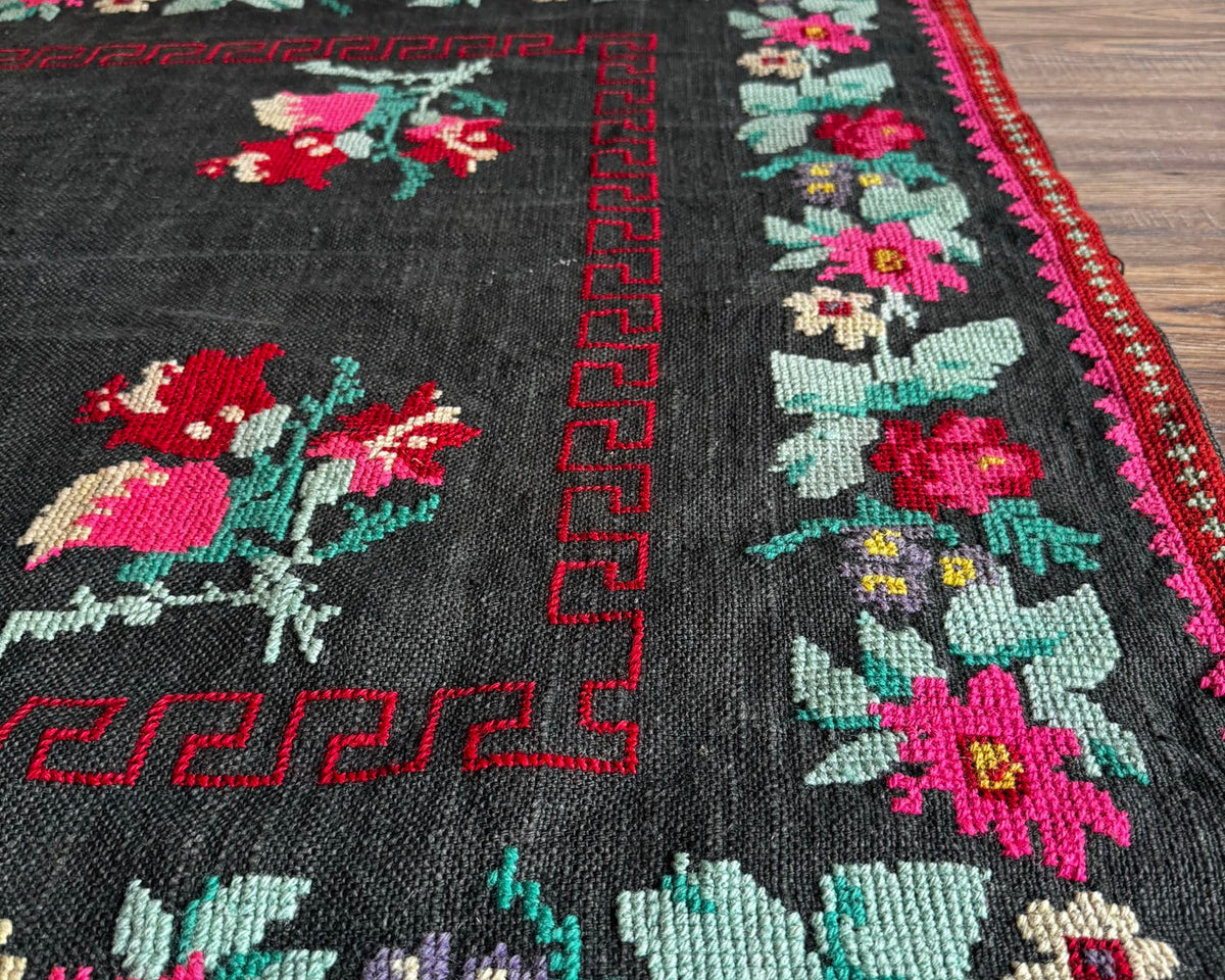 Old Gray Floral Romanian Wool Rug, 205x125 cm, view 8