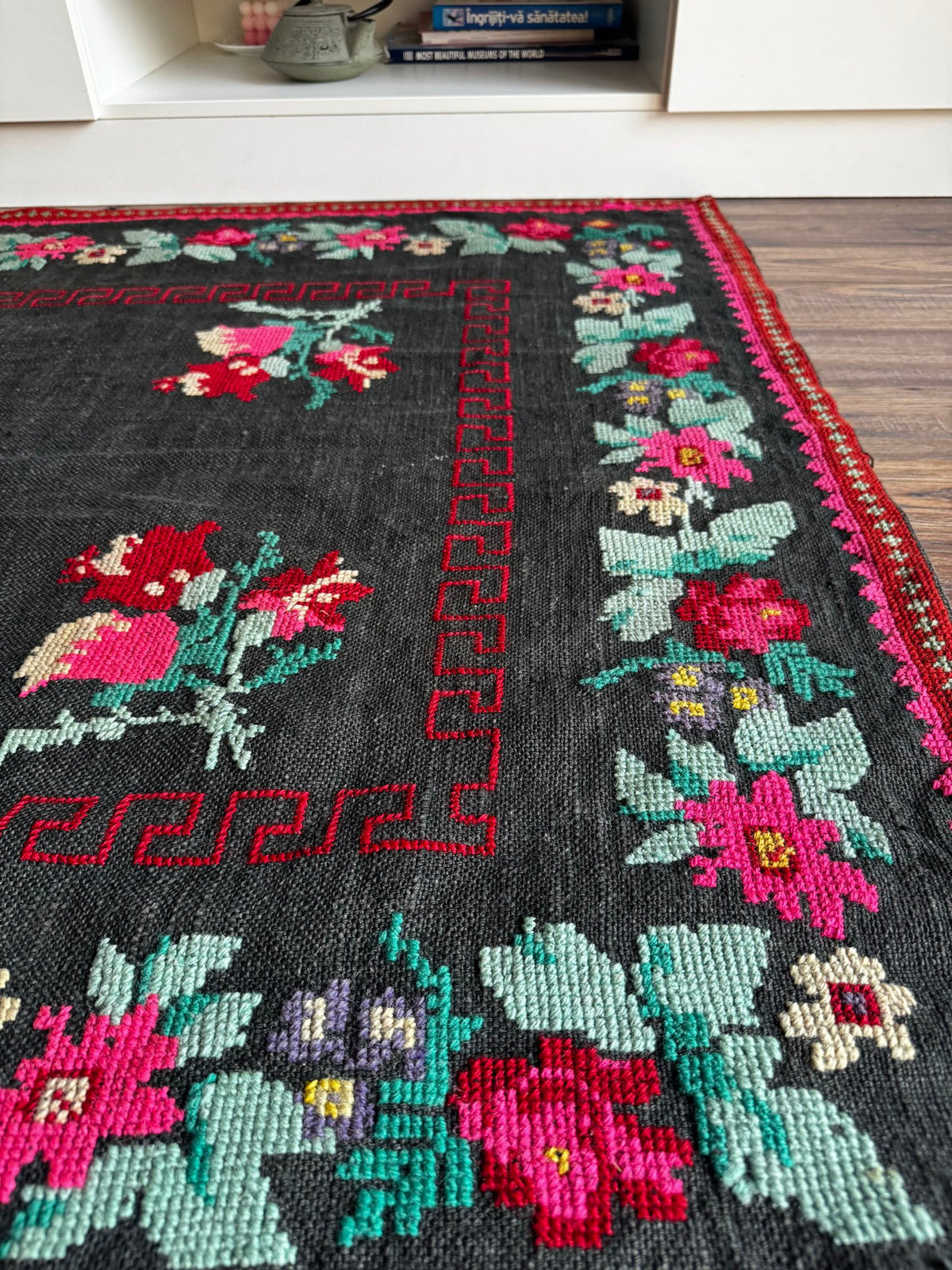Old Gray Floral Romanian Wool Rug, 205x125 cm, view 8