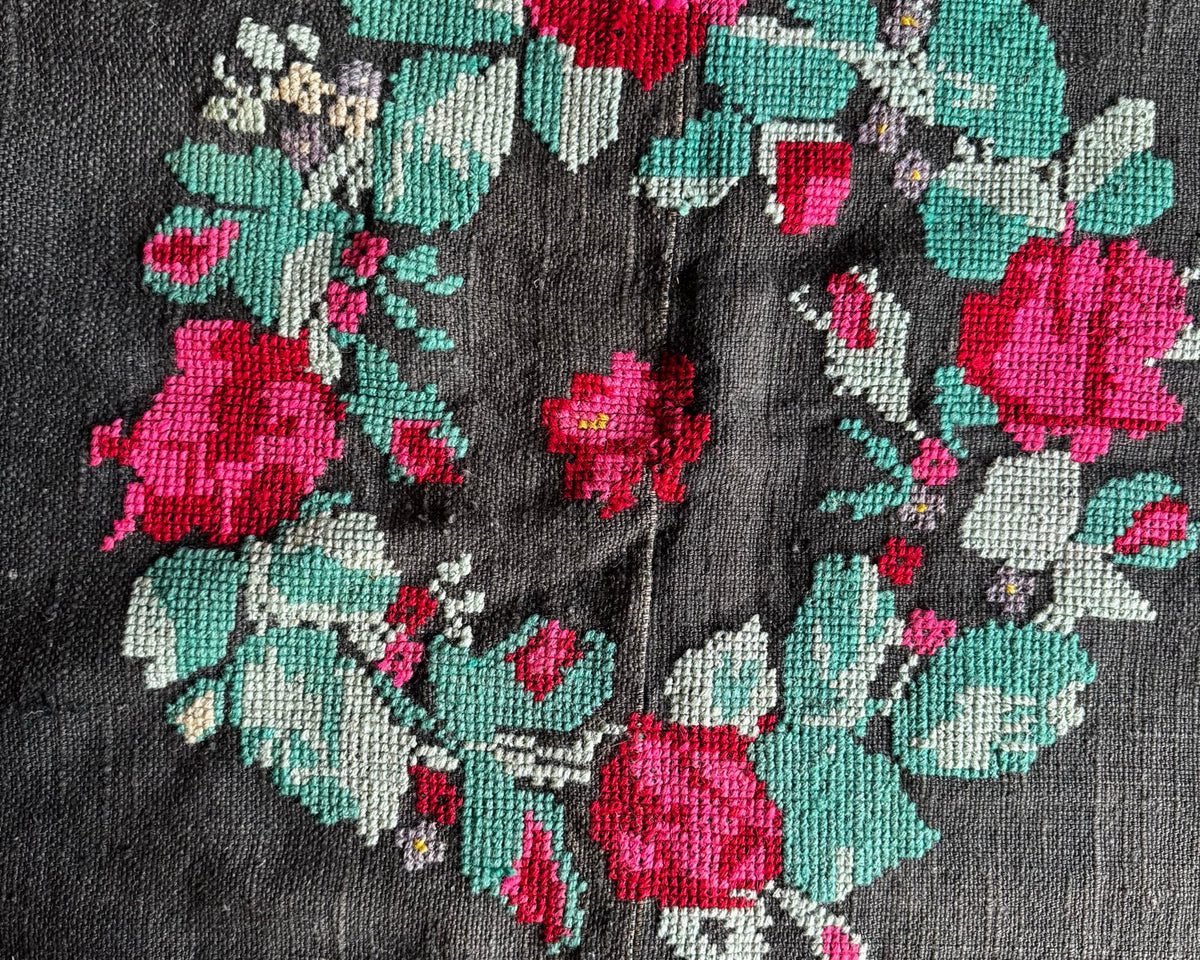 Old Gray Floral Romanian Wool Rug, 205x125 cm, view 9