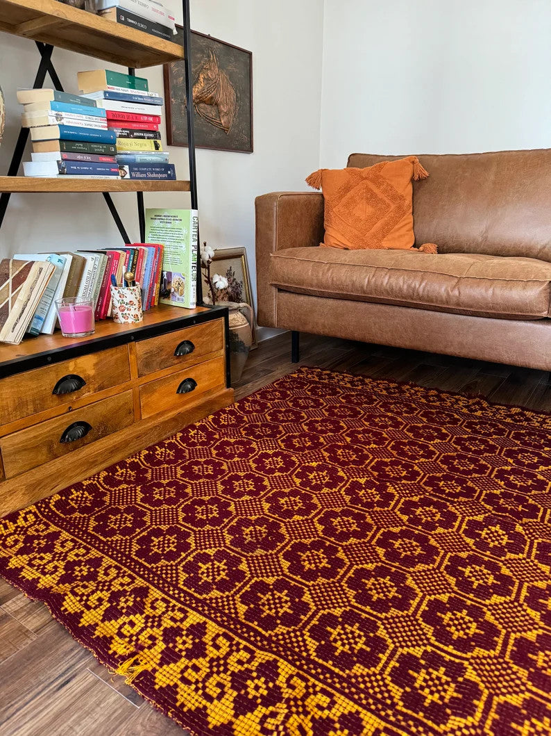 Vintage Brown Geometric Romanian Wool Rug, 197x148 cm, view 3