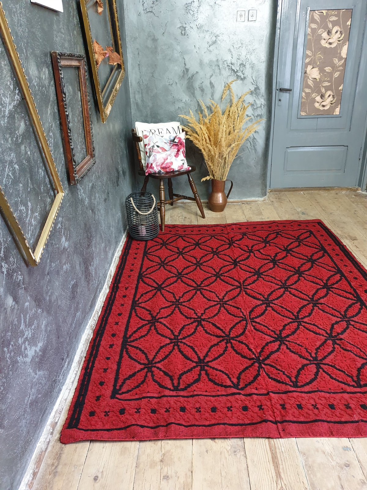 Handwoven Red & Black Romanian Wool Rug, 210x163 cm, view 2
