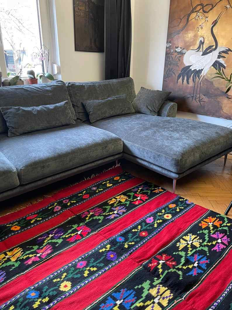 Handwoven Red Floral Romanian Wool Rug, 230x161 cm, view 2