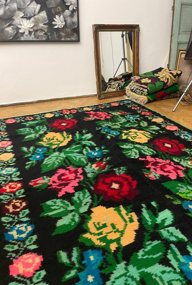 Handwoven Black Floral Romanian Wool Rug, 242x168 cm, view 2