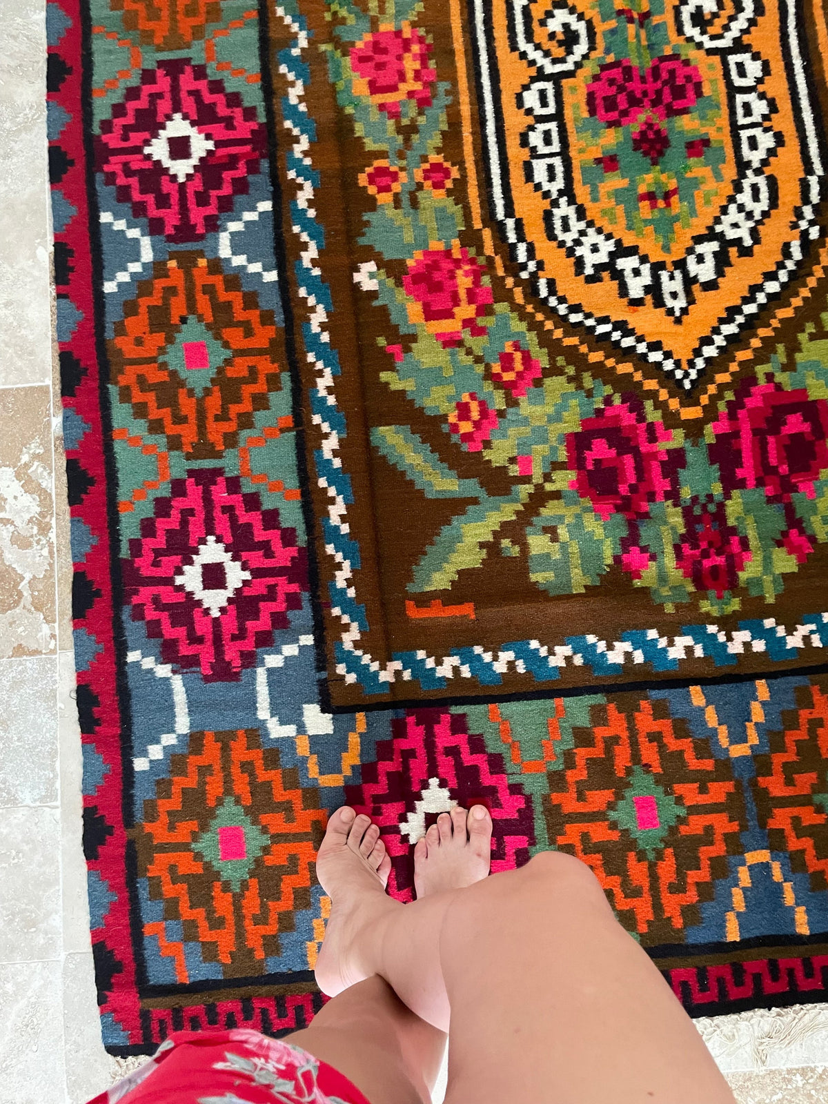Handwoven Floral Romanian Wool Rug, 316x182 cm, view 2
