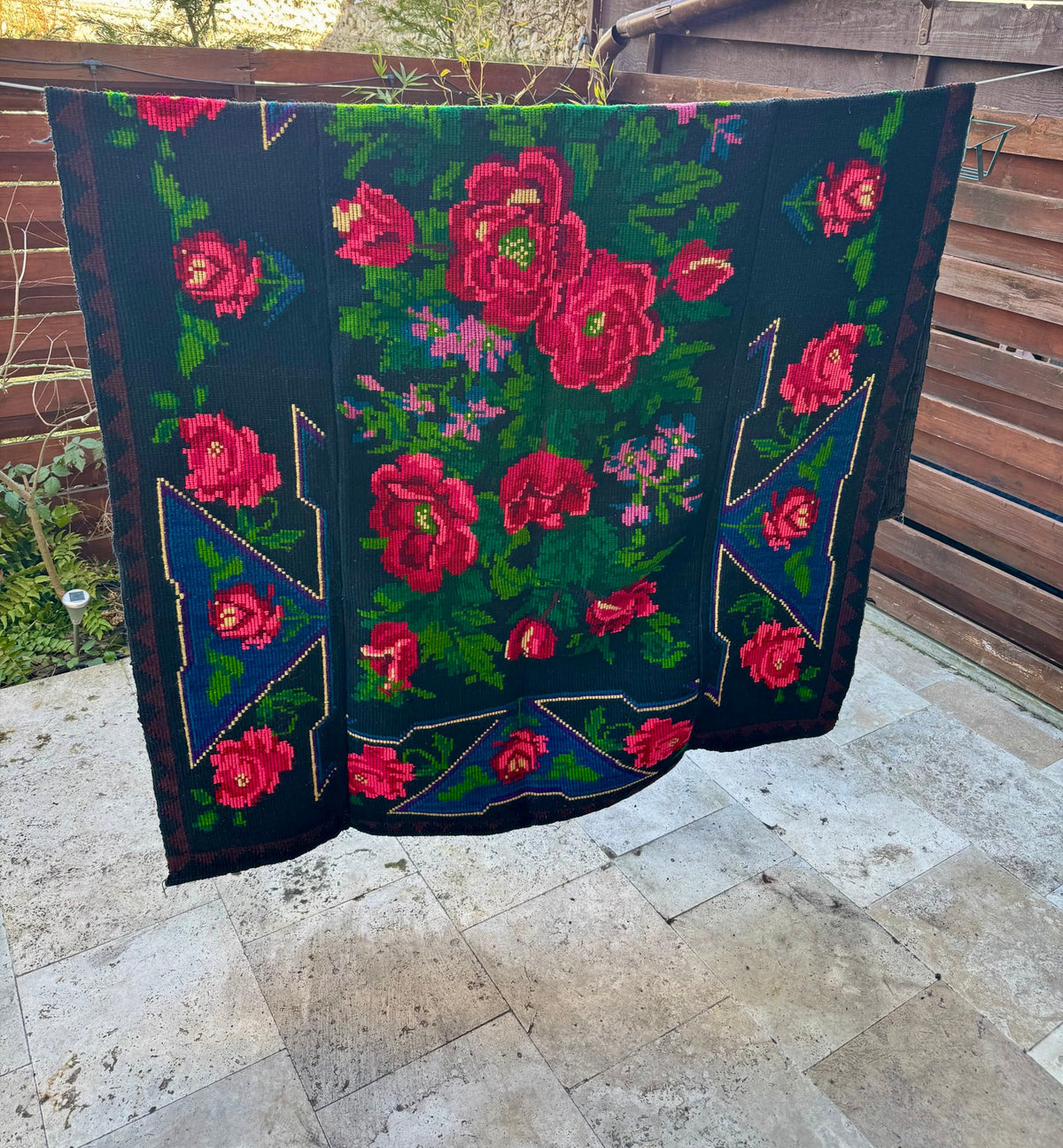 Handwoven Black Floral Romanian Wool Rug, 224x149 cm, view 7