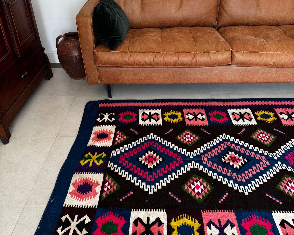 Vintage Reversible Banat Folk Wool Kilim, 210x150 cm, view 3