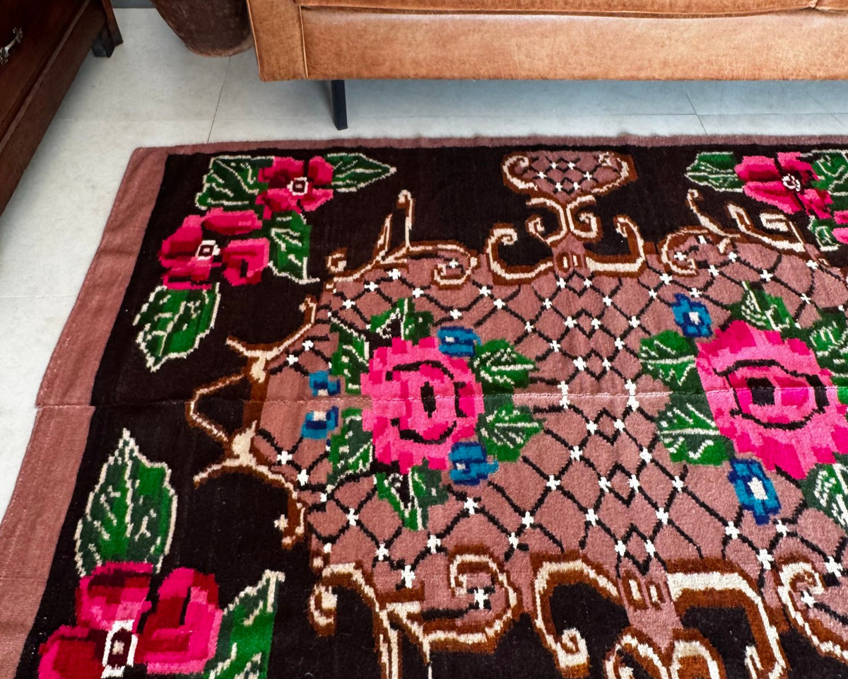 Vintage Floral Banat Wool Rug, 190x150 cm, view 2