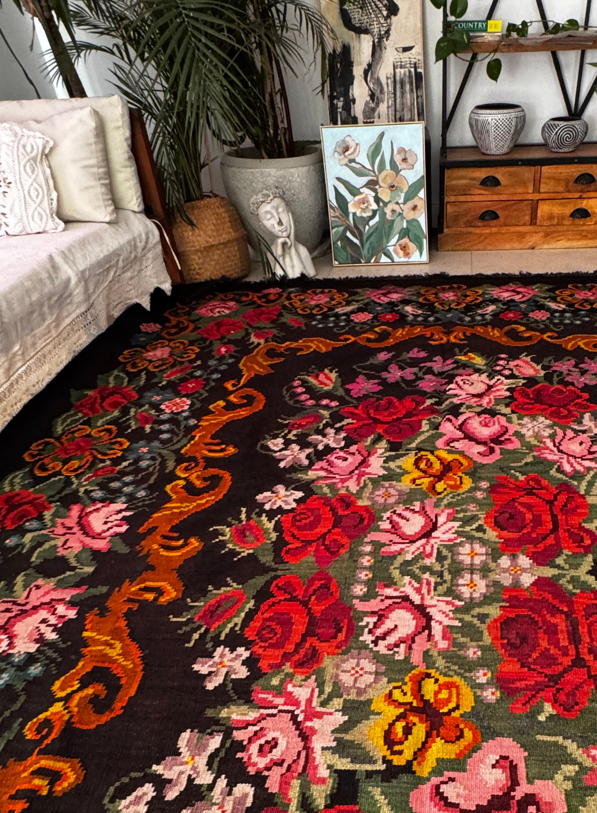 Vintage Bessarabian handwoven wool rug, floral design on black background – photo 18