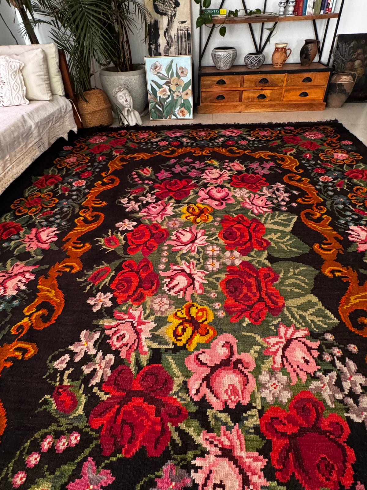 Vintage Bessarabian handwoven wool rug, floral design on black background – photo 18