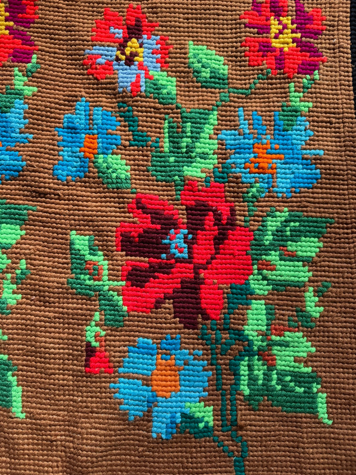 Vintage Cross-Stitch Floral Wall Hanging, 95x85 cm, view 5