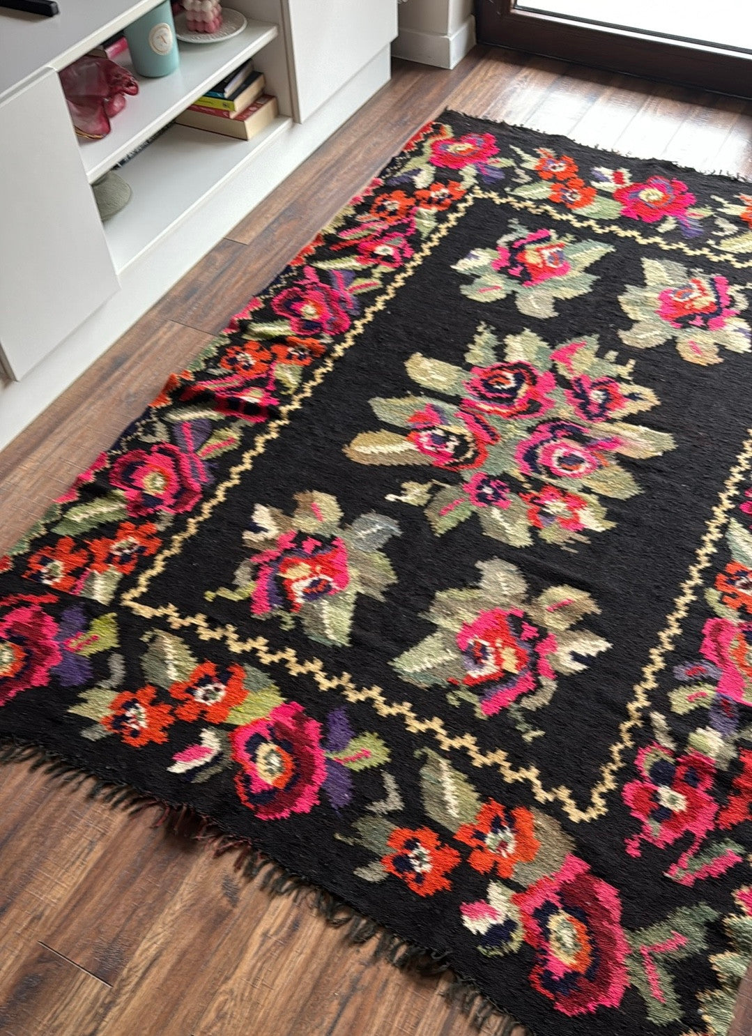 Vintage Black Floral Maramureș Wool Rug, 188x124 cm, view 15