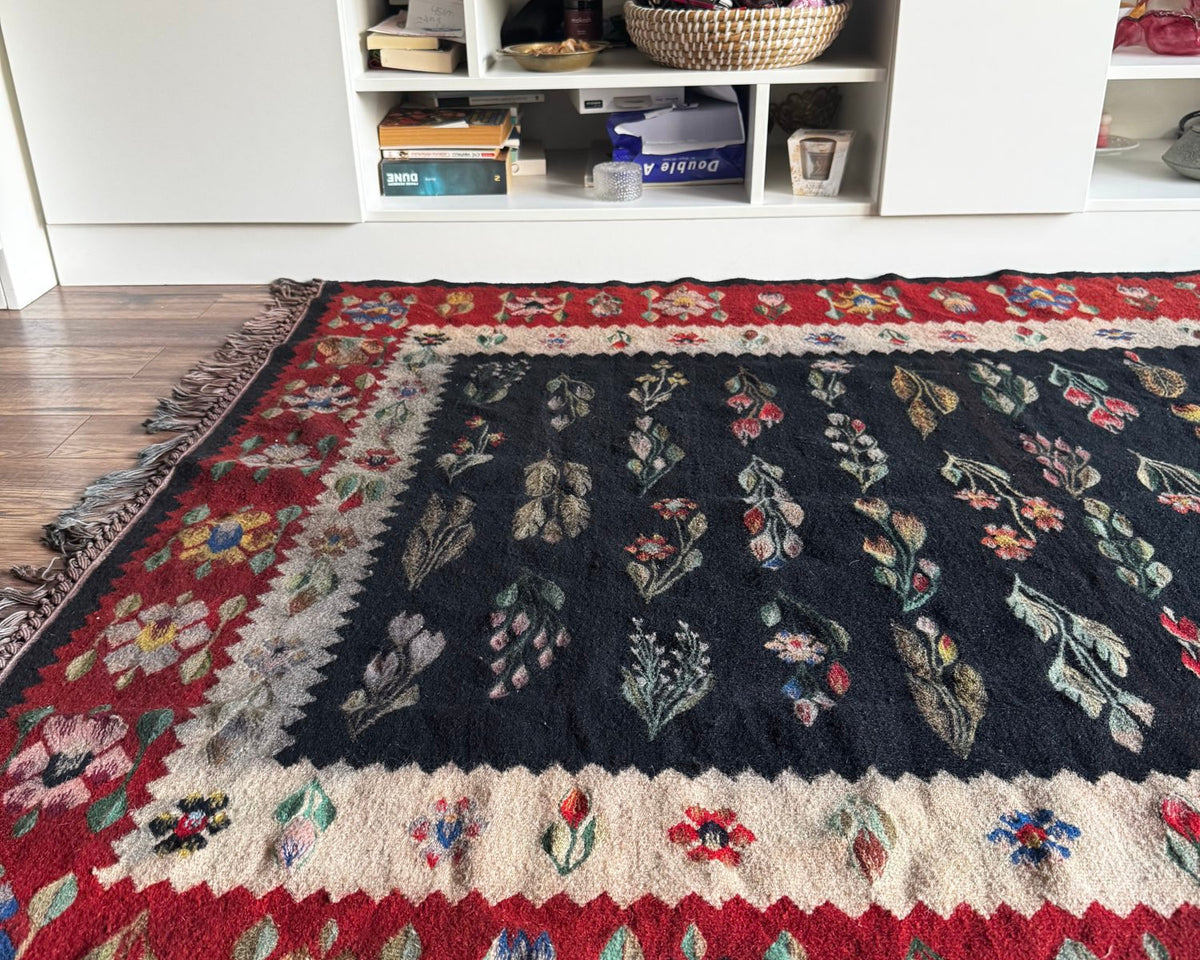 Vintage Geometric Oltenian Wool Kilim Rug, 195x143 cm, view 3