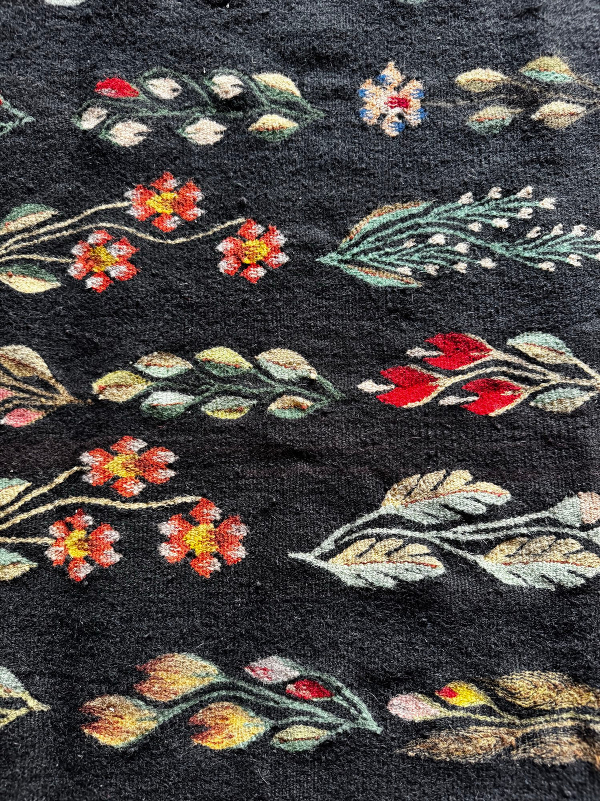 Vintage Geometric Oltenian Wool Kilim Rug, 195x143 cm, view 7