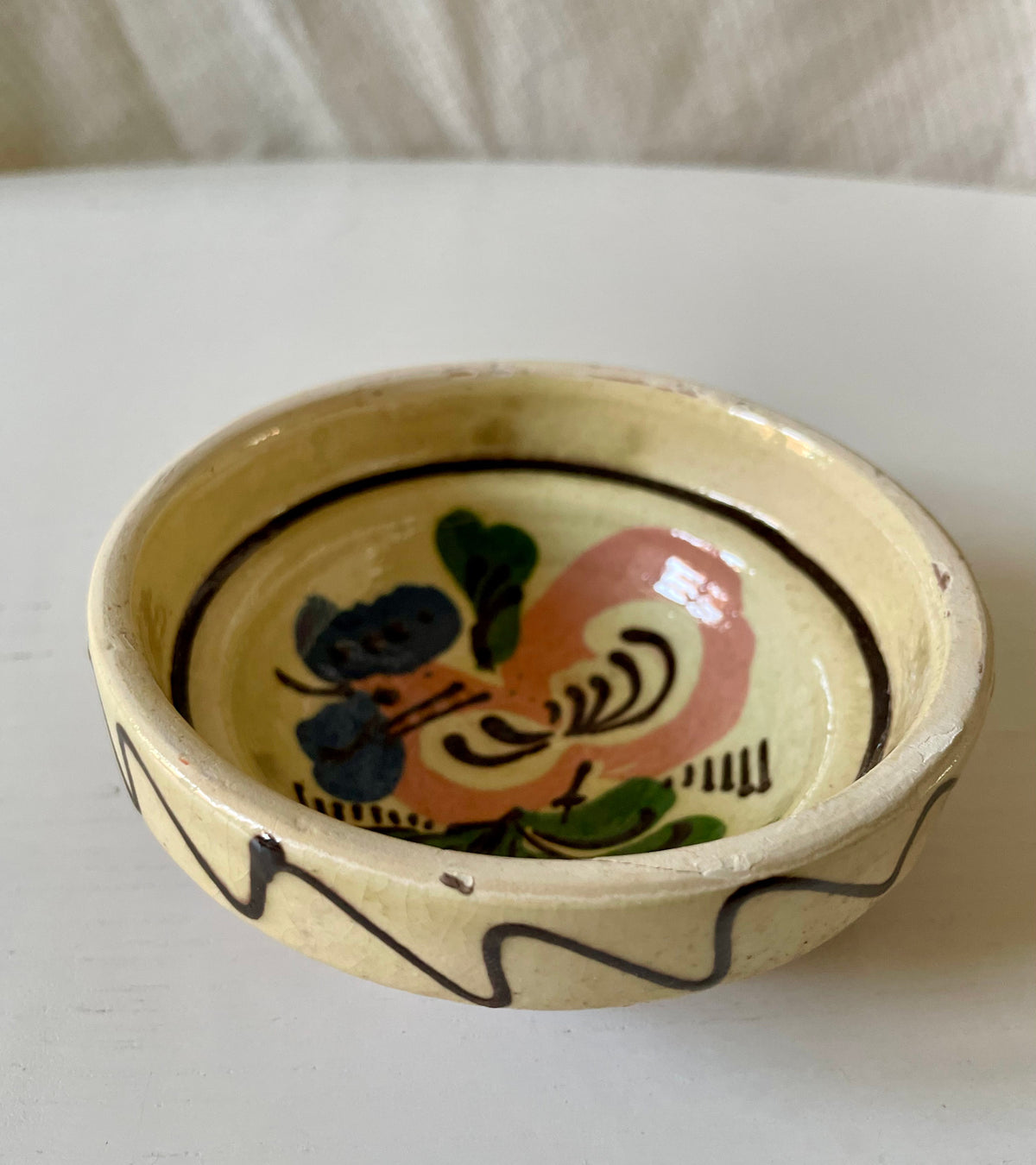 Vintage Romanian Clay Bowl with Rooster, 10 cm, view 6