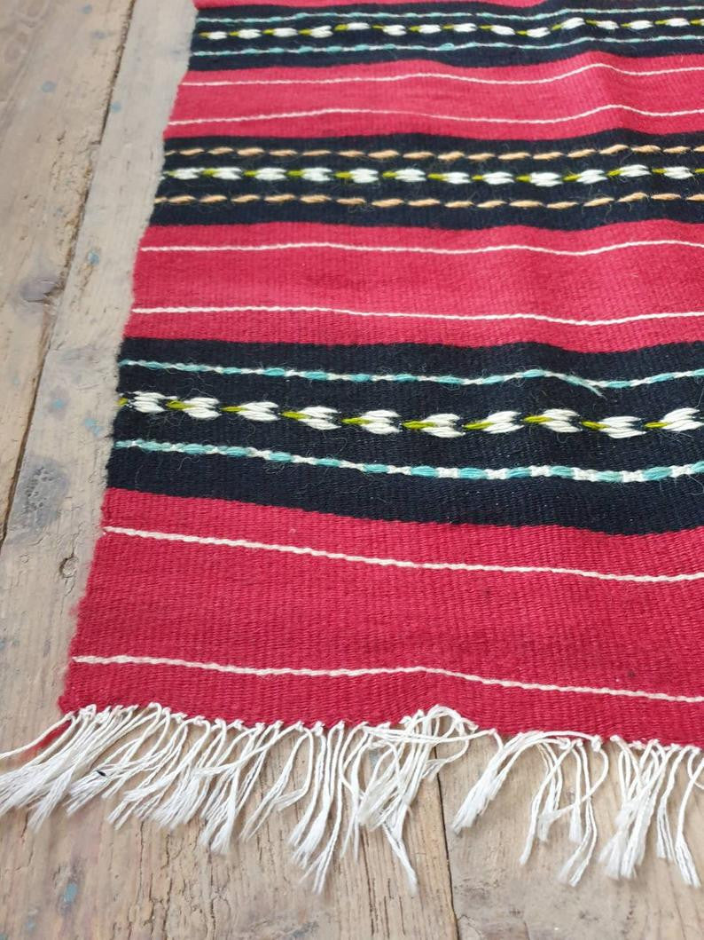 Vintage Burgundy Romanian Wool Rug, 220x150 cm, view 8