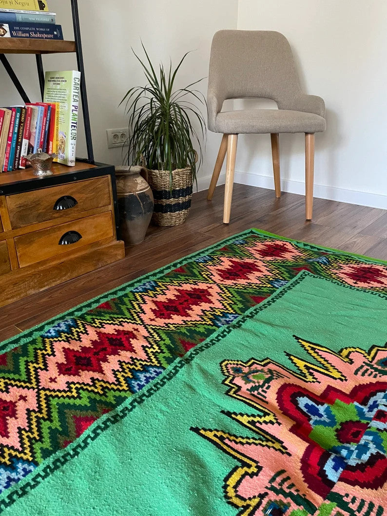Vintage Green Geometric Romanian Wool Rug, 185x158 cm, view 5