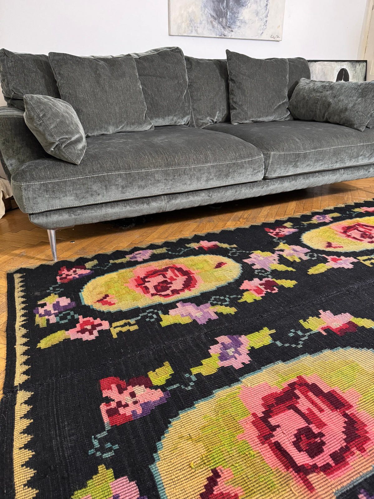 Vintage Black Floral Romanian Wool Rug, 221x142 cm, view 4