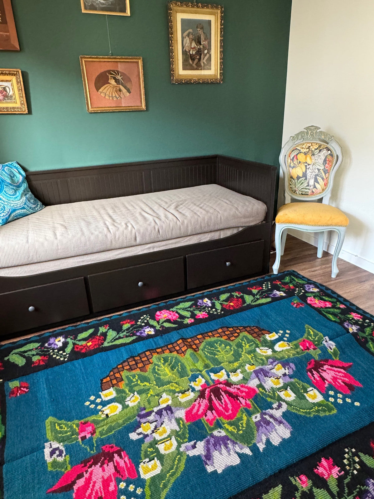 Embracing Folk-Inspired Home Decor: Adding Authenticity and Uniqueness with Romanian Handwoven Carpets, Handmade Ceramics, and Textiles