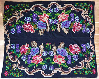 Bedspreads, coverlets