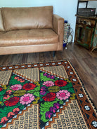 Handwoven Floral Banat Wool Rug, 196x142 cm, view 10