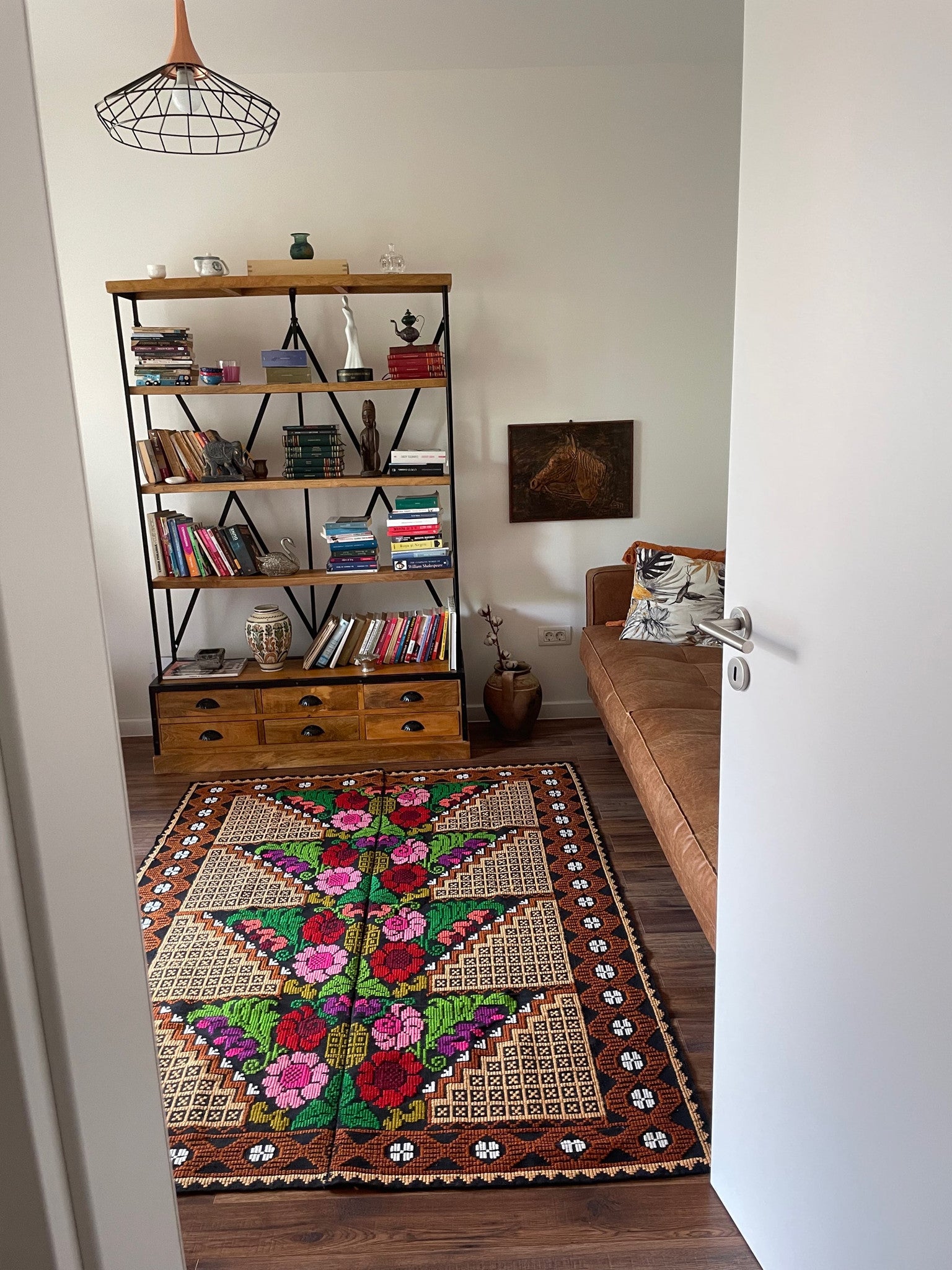 Handwoven Floral Banat Wool Rug, 196x142 cm, view 12