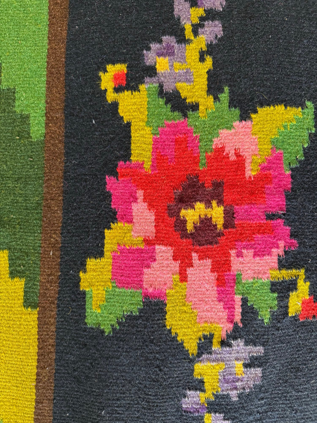 Vintage Green Floral Bessarabian Wool Rug, 300x200 cm, view 10