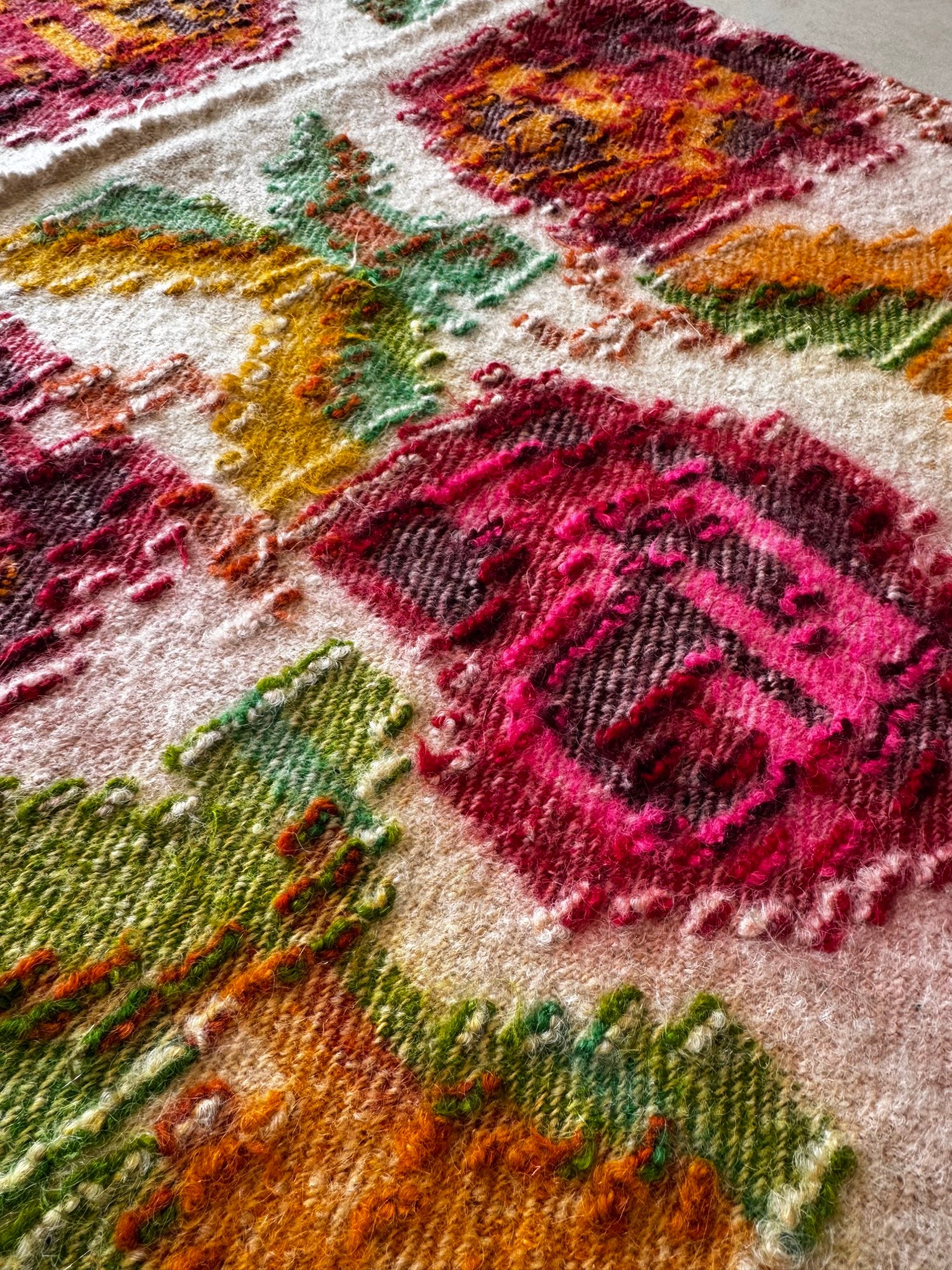 Handwoven Floral Bistrița Wool Cerga Bedspread, 205x175 cm, view 14