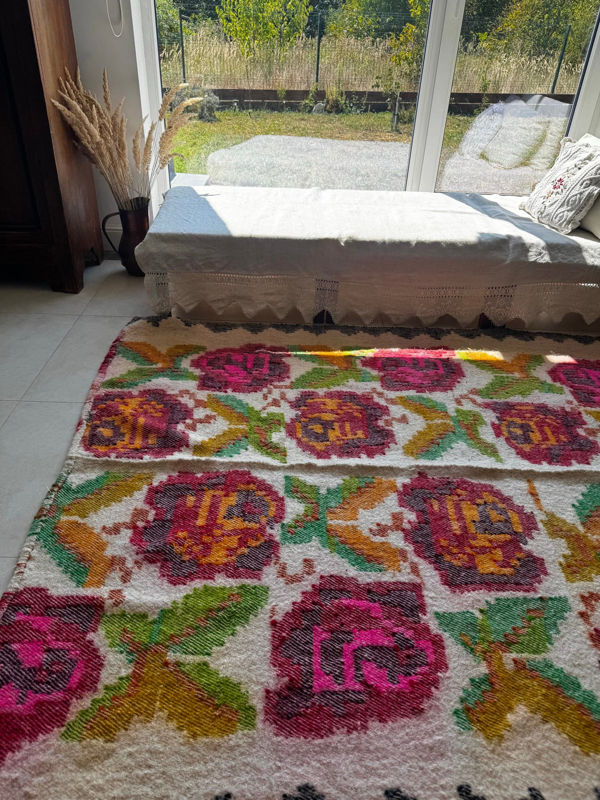 Handwoven Floral Bistrița Wool Cerga Bedspread, 205x175 cm, view 4