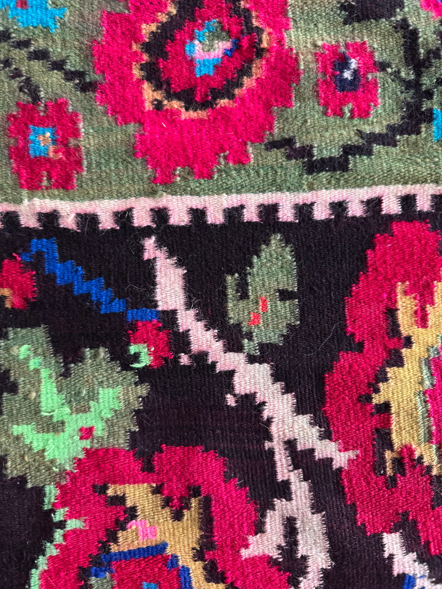 Handwoven Green Floral Maramureș Wool Rug, 165x125 cm, view 12