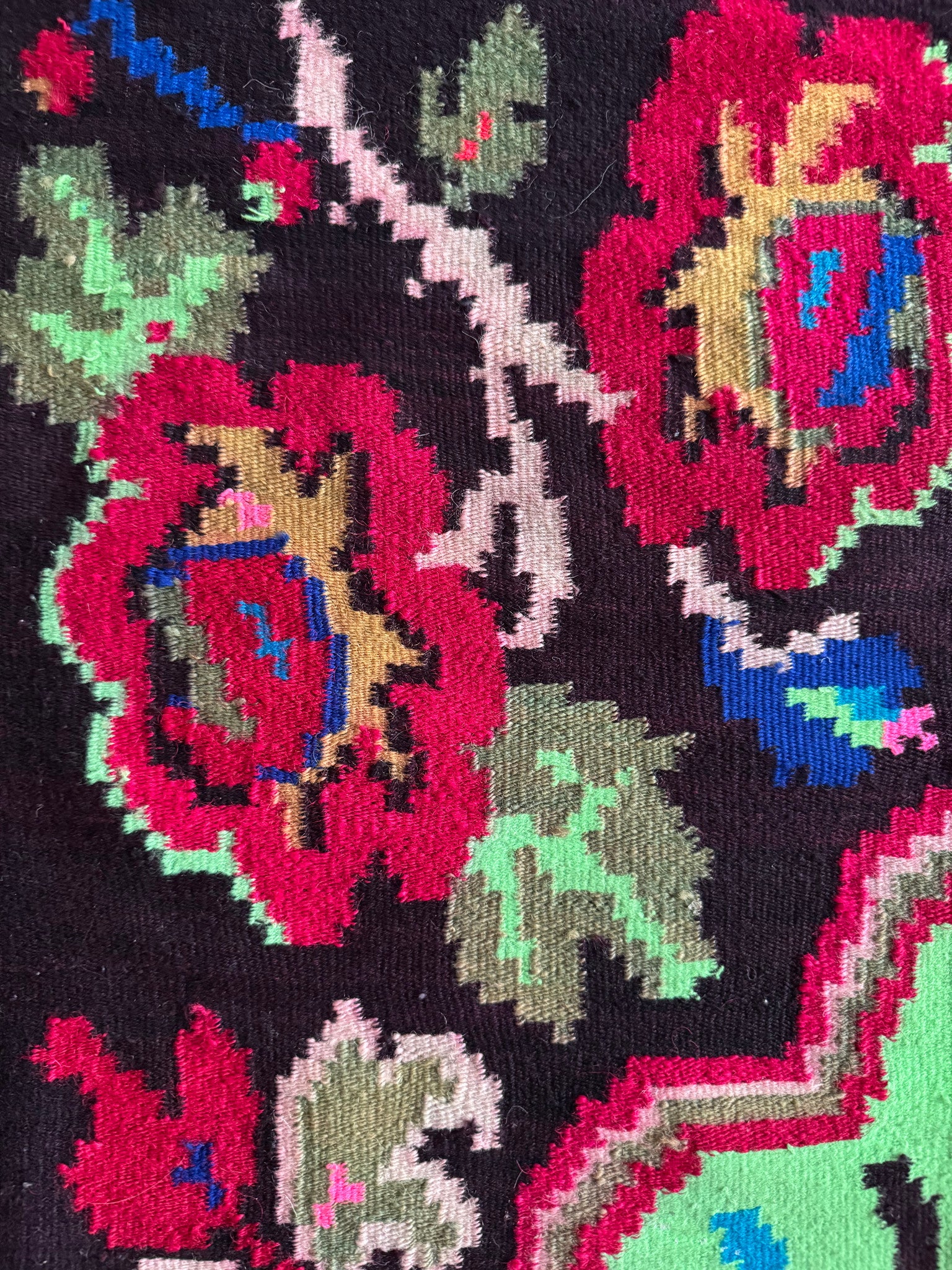 Handwoven Green Floral Maramureș Wool Rug, 165x125 cm, view 13