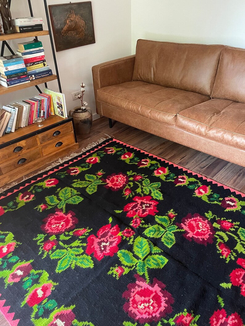 Handwoven Black Floral Romanian Wool Rug, 225x170 cm, view 2