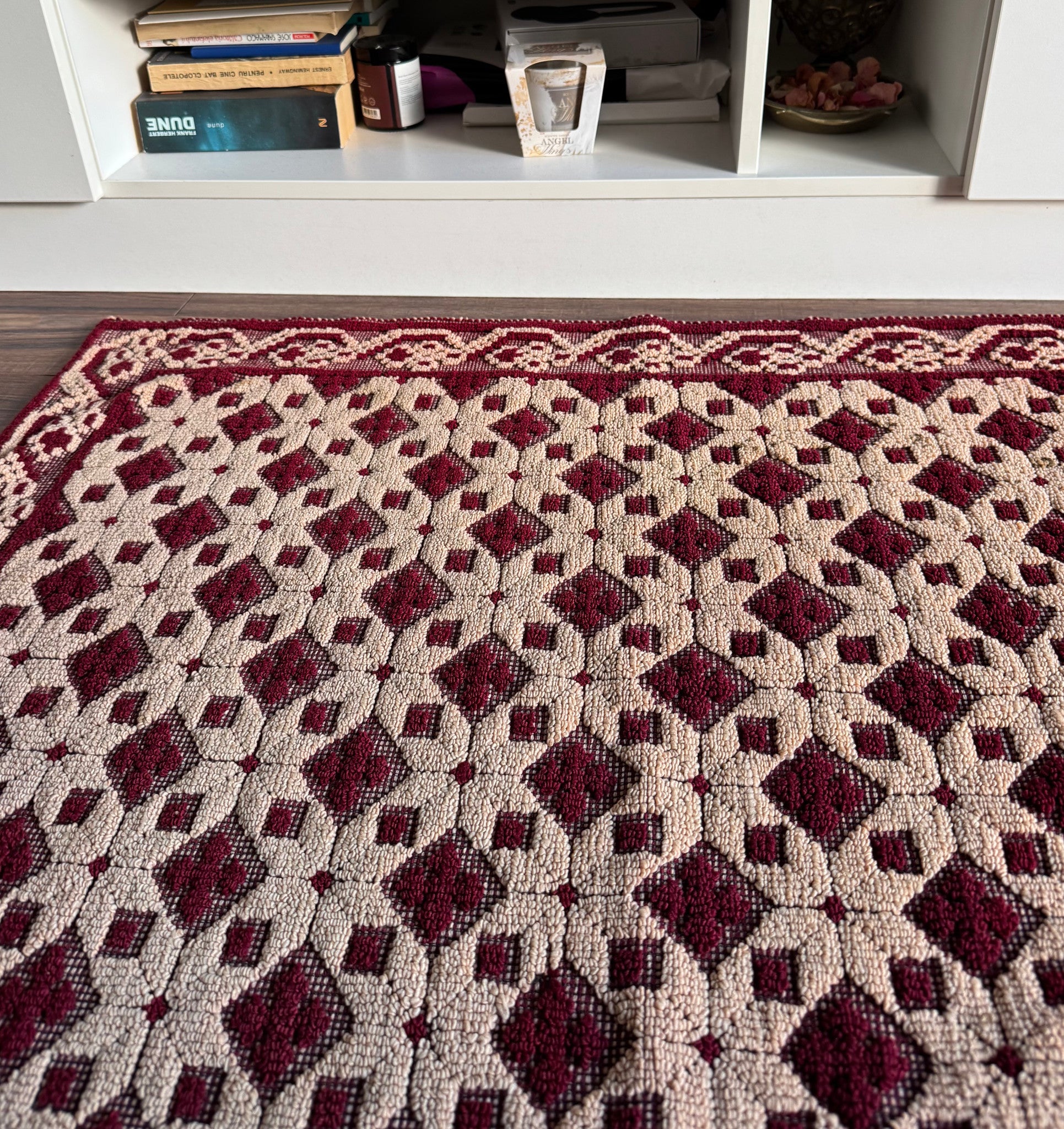 Vintage Dark Red Geometric Romanian Wool Rug, 193x88 cm, view 4