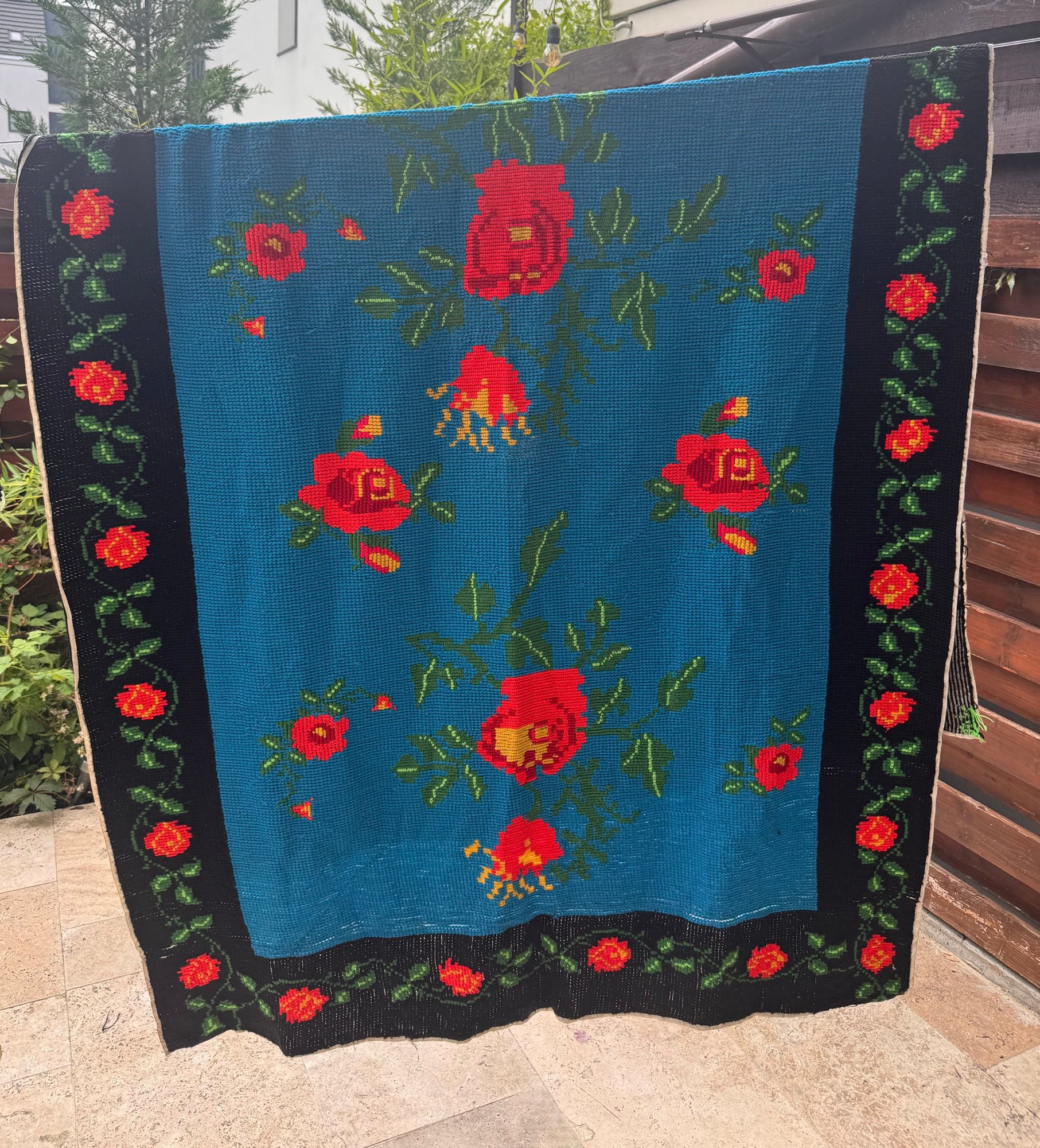 Cross-Stitch Wall Tapestry with Roses, Blue, 250x135 cm, view 13
