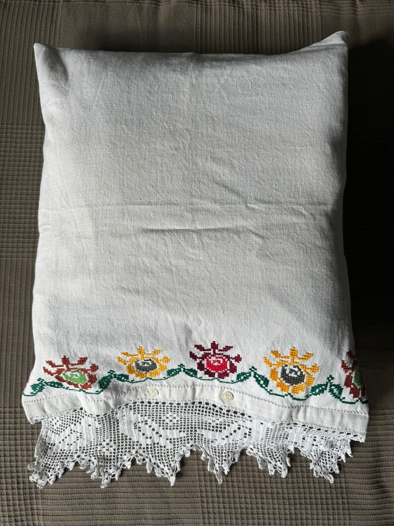 Large Embroidered Bird Pillow Case with Lace, 40x49 cm, view 10
