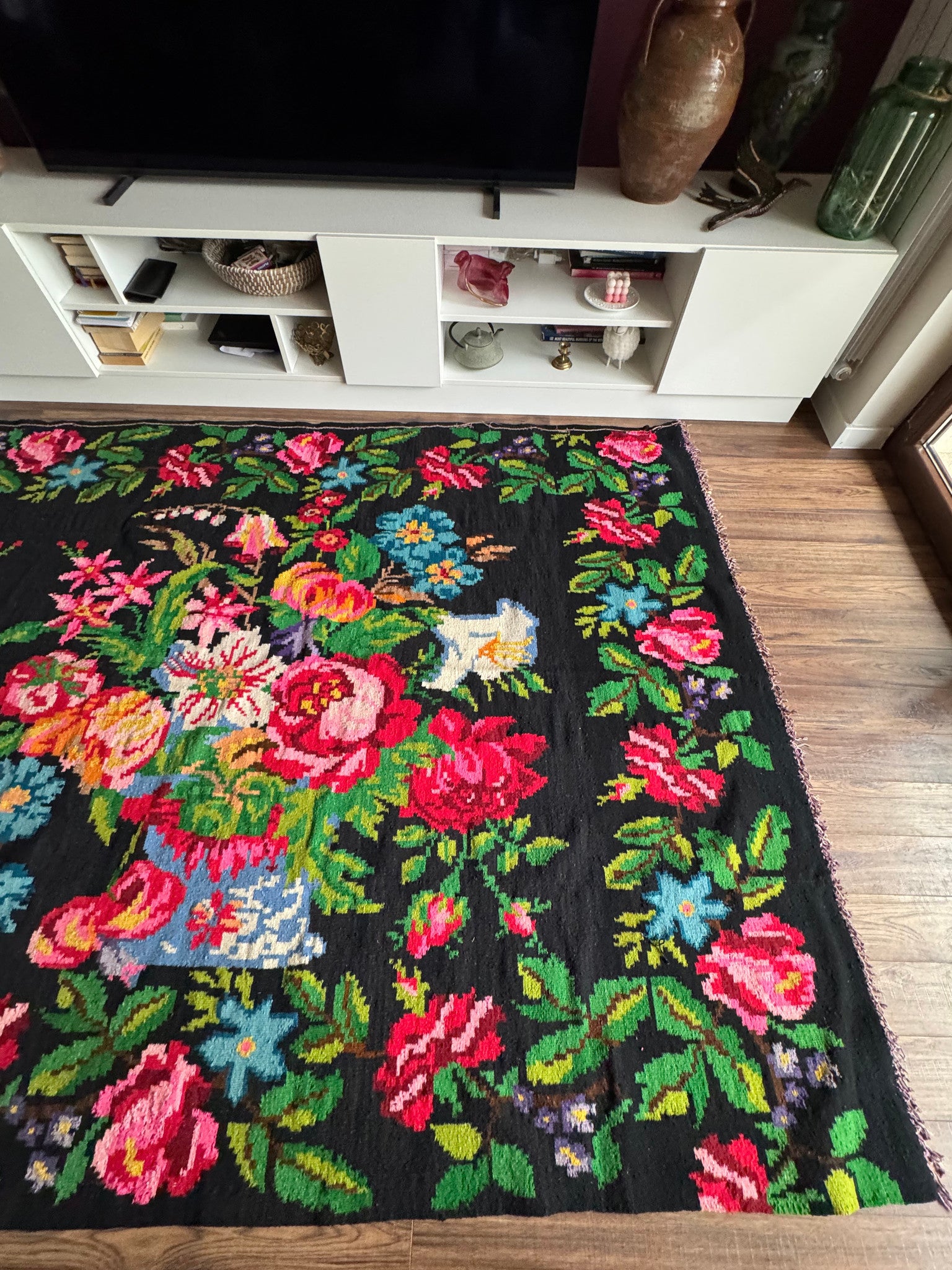 Old Black Floral Romanian Wool Rug, 380x190 cm, view 4