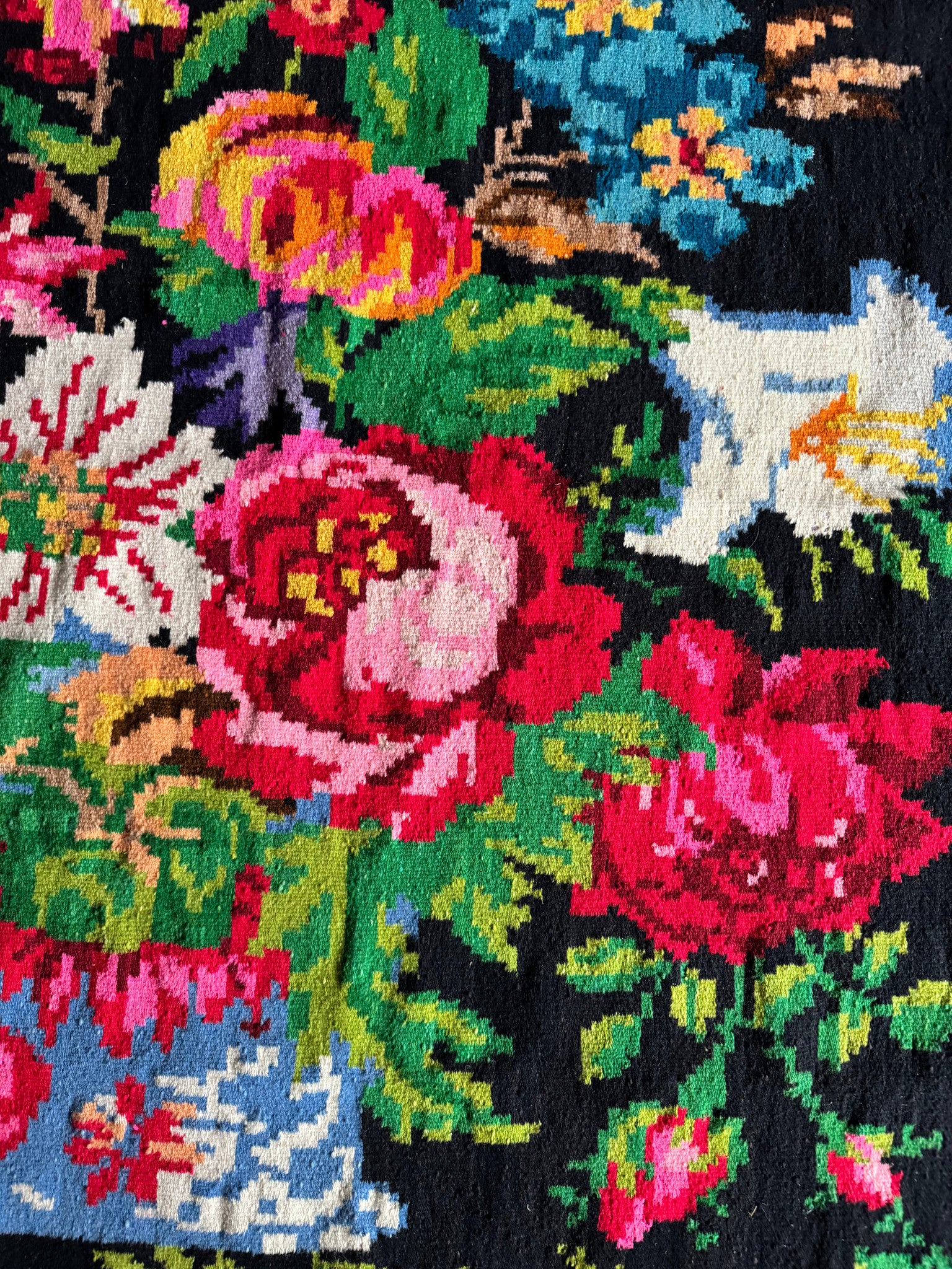 Old Black Floral Romanian Wool Rug, 380x190 cm, view 8