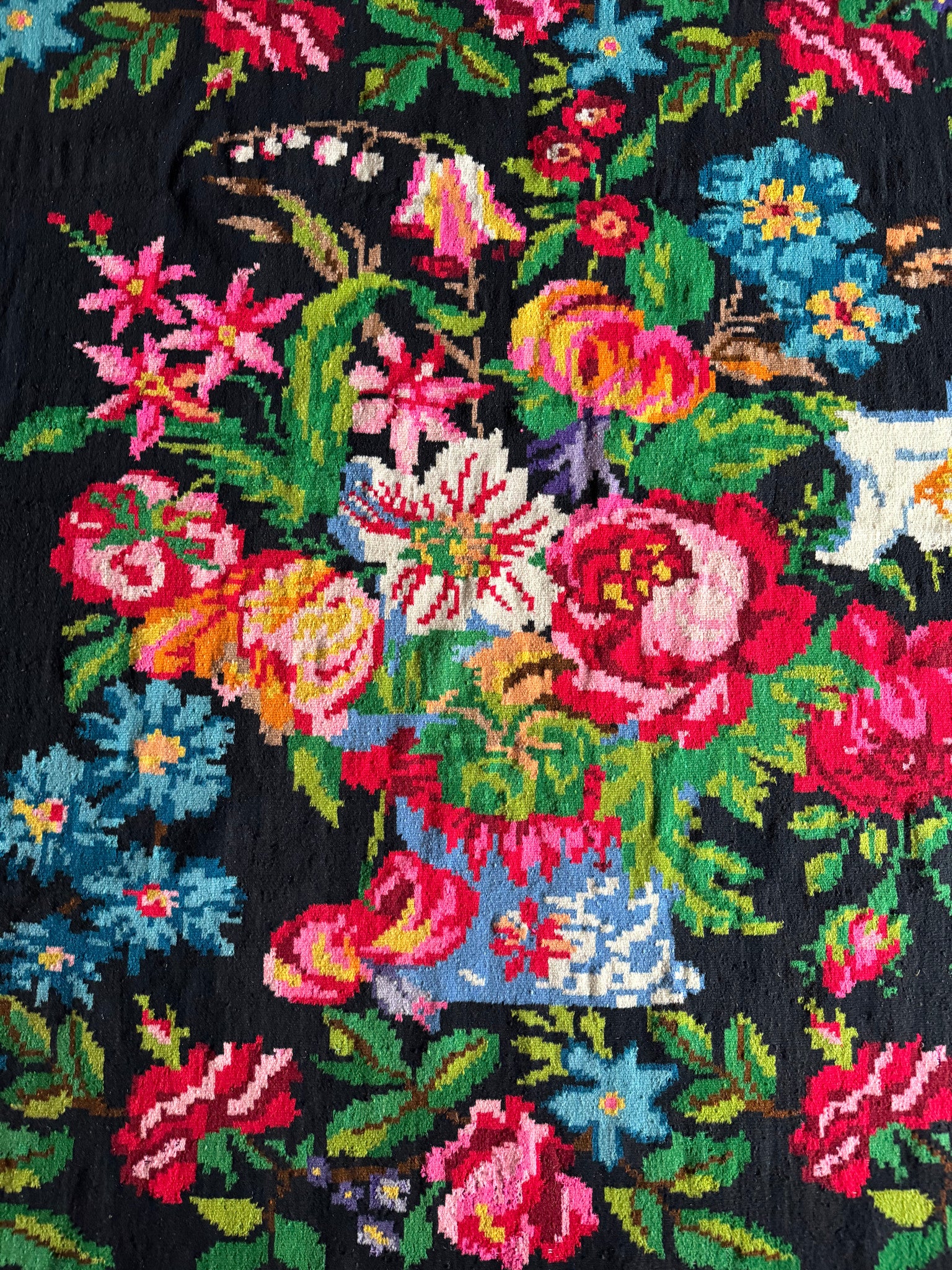 Old Black Floral Romanian Wool Rug, 380x190 cm, view 9