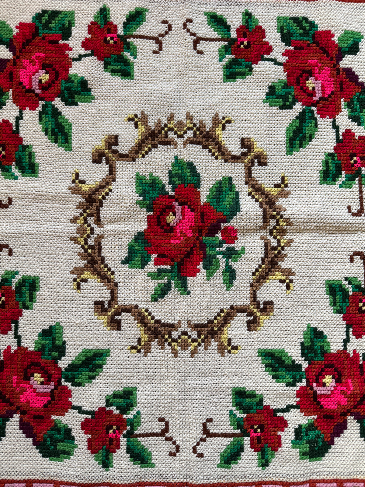 Cross-Stitch Rose Tablecloth, Romanian Folk, 89x84 cm, view 4
