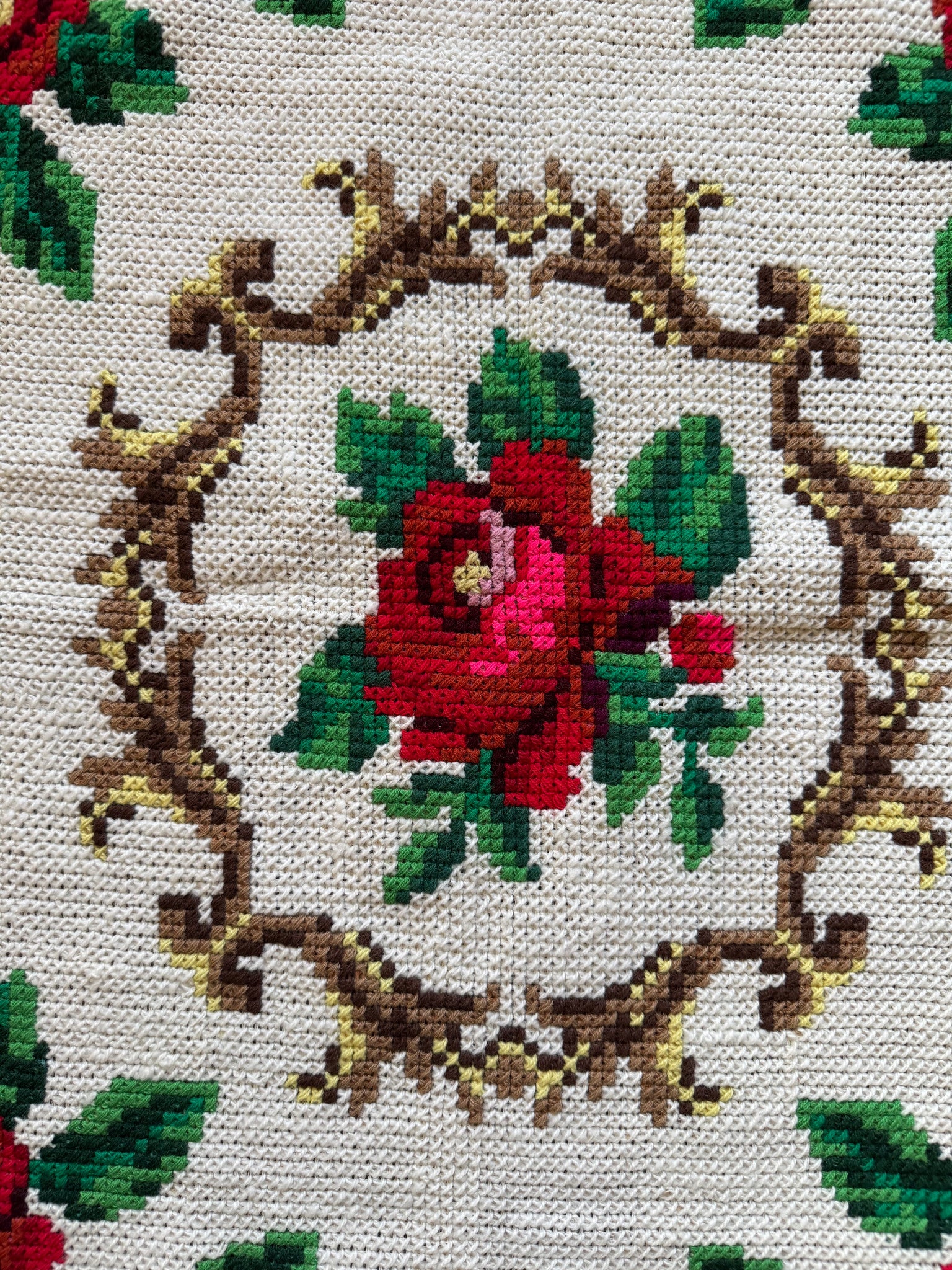 Cross-Stitch Rose Tablecloth, Romanian Folk, 89x84 cm, view 5