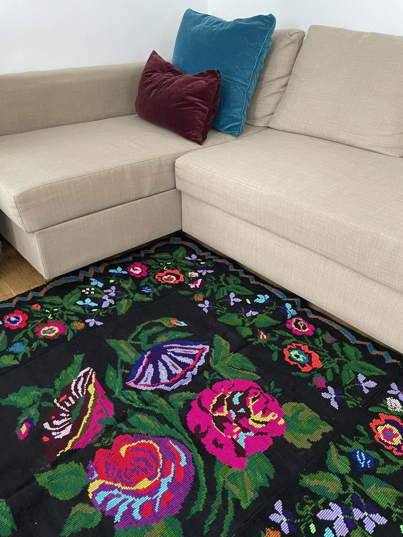 Handwoven Floral Romanian Wool Rug, 294x146 cm, view 2